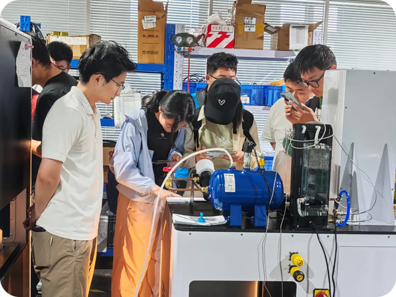 Innovating Energy Storage Together: Shandong University Faculty and Students Visit for Exchange