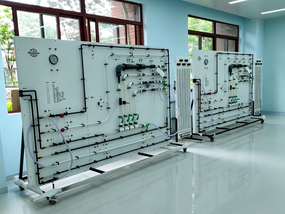 Building Practical Fluid Mechanics Education at Moutai University